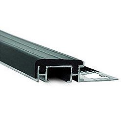 Protector de escalon Aluminio/PVC negro - Atrim - 10x30 2.5m - 3924