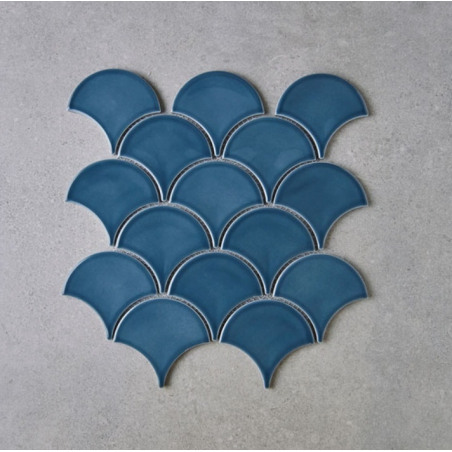 Fika Fishscale Fan Shape Blue 25.9x27.3cm - 0924 - X unidad