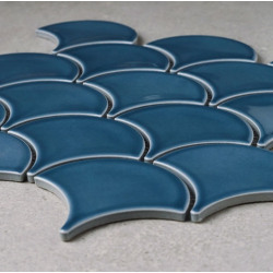 Fika Fishscale Fan Shape Blue 25.9x27.3cm - 0924 - X unidad