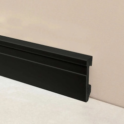 Zócalo Epsilon line negro 70mm 2.44m - 2316E